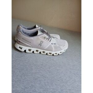 On Cloud Shoes Womens 8.5 Lace Up Sneakers Athletic Running Cloud runner